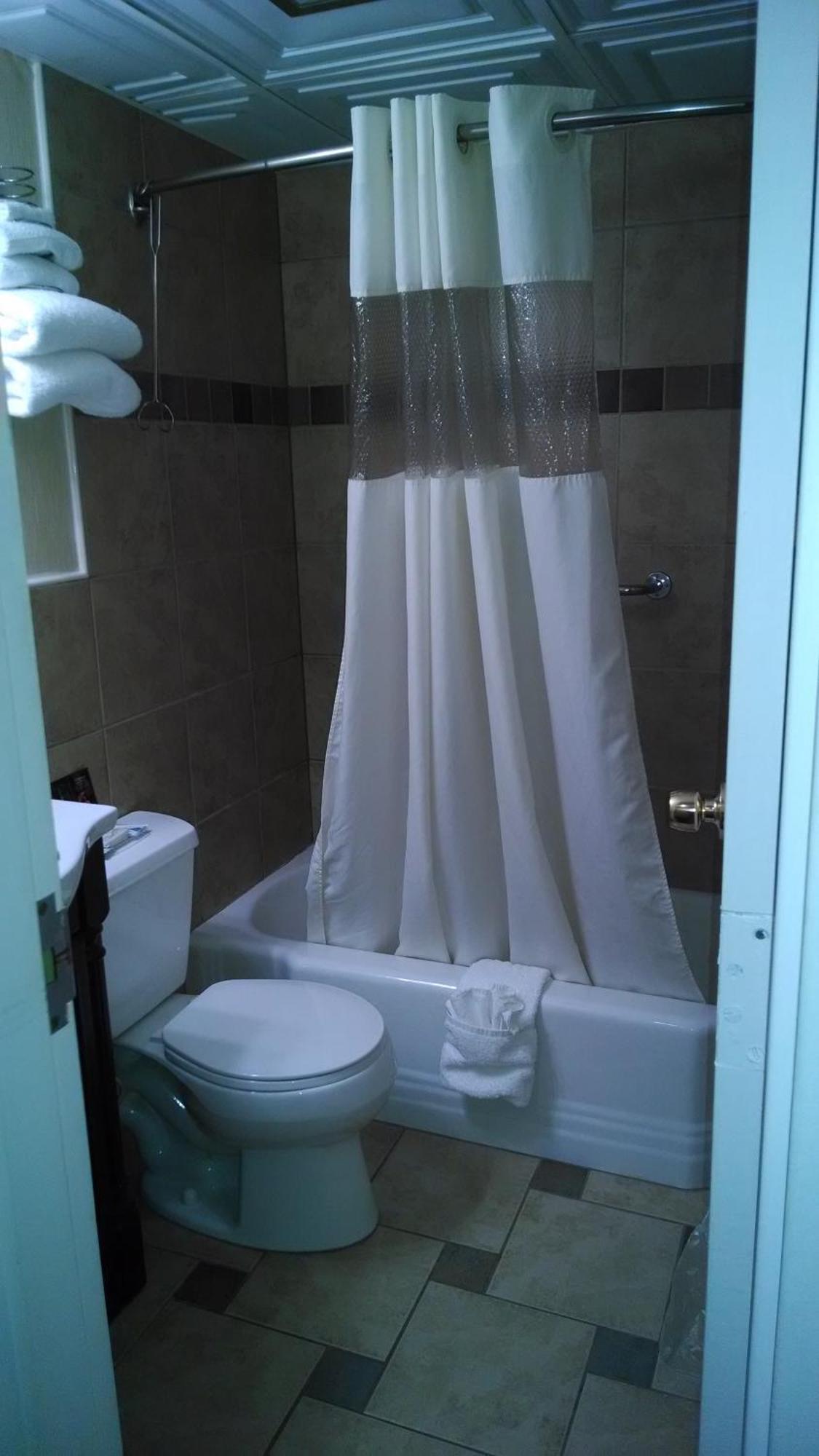 Hotel Red Carpet Inn&suites