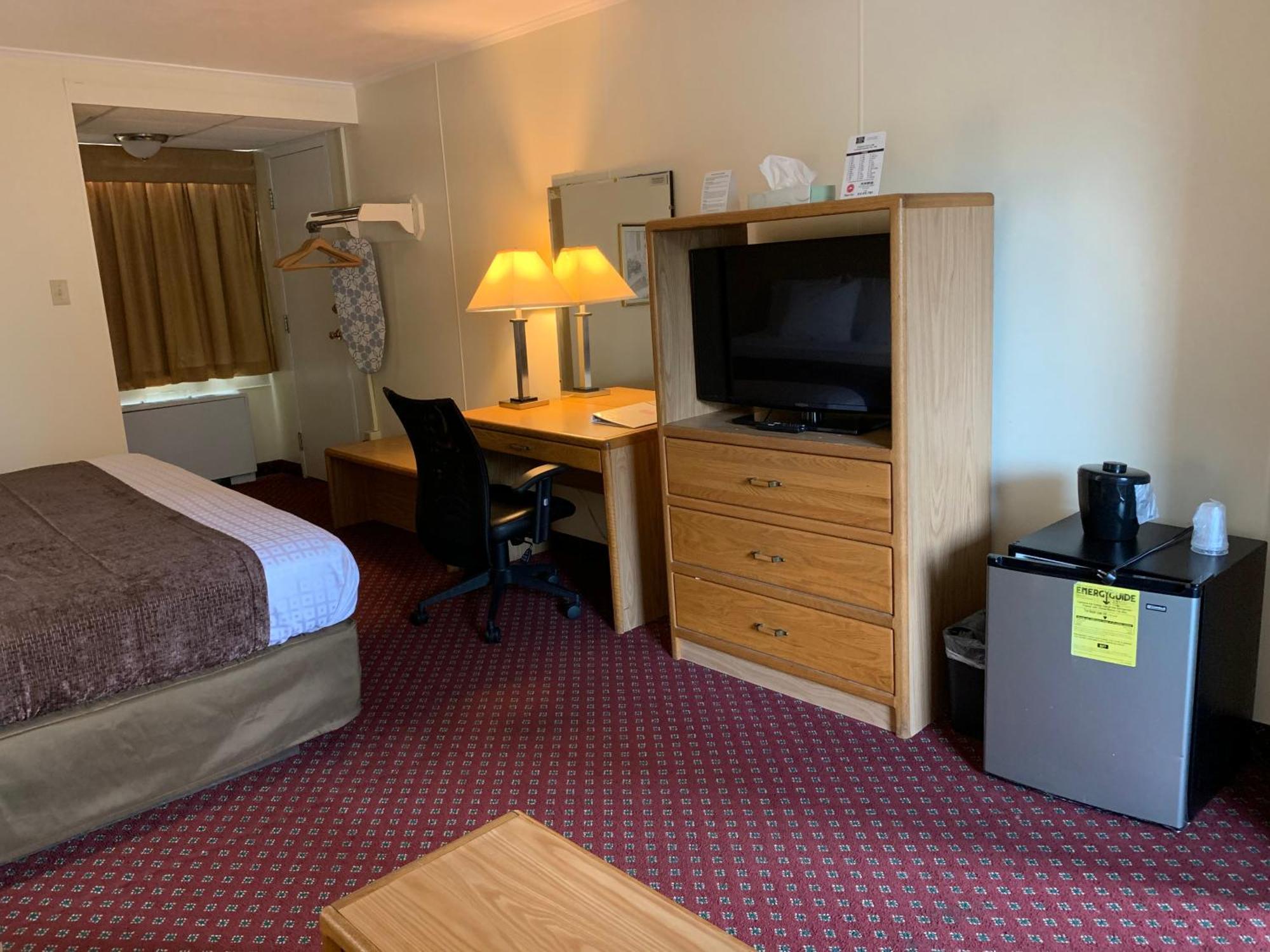 Red Carpet Inn&suites Hotel Ebensburg