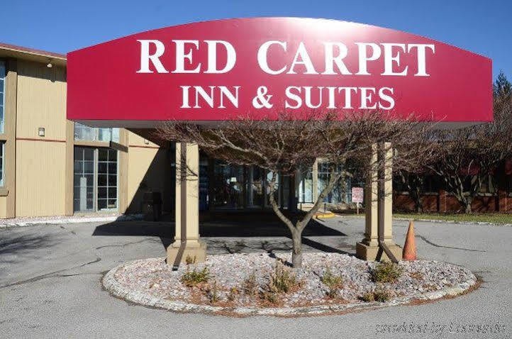 Hotel Red Carpet Inn&suites 2*